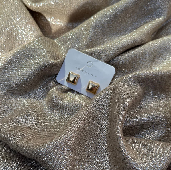 Gold square -hijab magnet